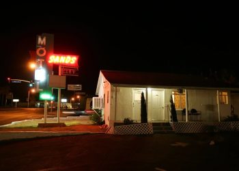 Travelers’ hotel reviews: Are they helpful?