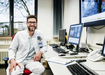 In Vegas, health tech leaders adopt a more realistic approach to AI