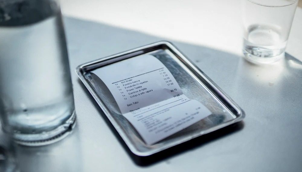 Restaurants fight back against the FTC crackdown on ‘junk fees’ as diners balk at new charges