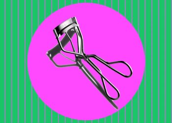 The best eyelash curler for women over 40