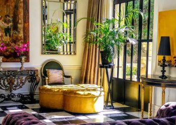 7 Modern Victorian Decorating Ideas That Aren’t Stuffy